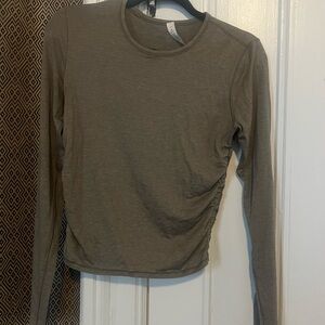Lululemon Athletica Green Fitted Ruched Long Sleeve Blouse